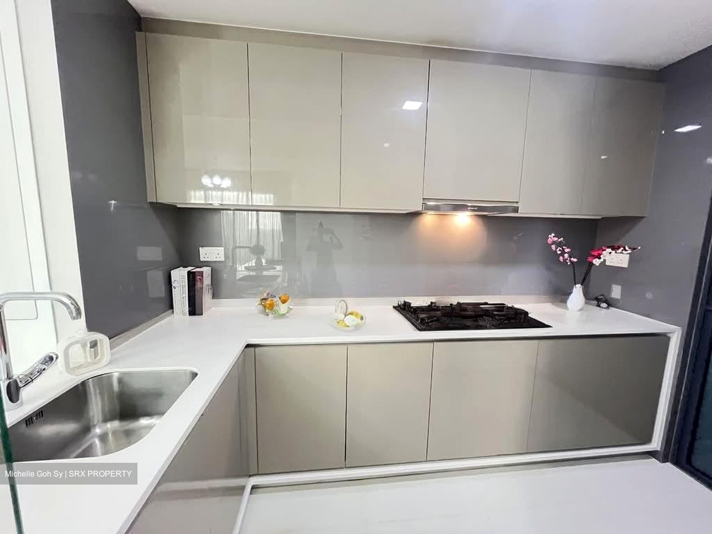 J Gateway (D22), Condominium #537706121